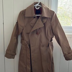 Banana Republic M Trench coat BNWT